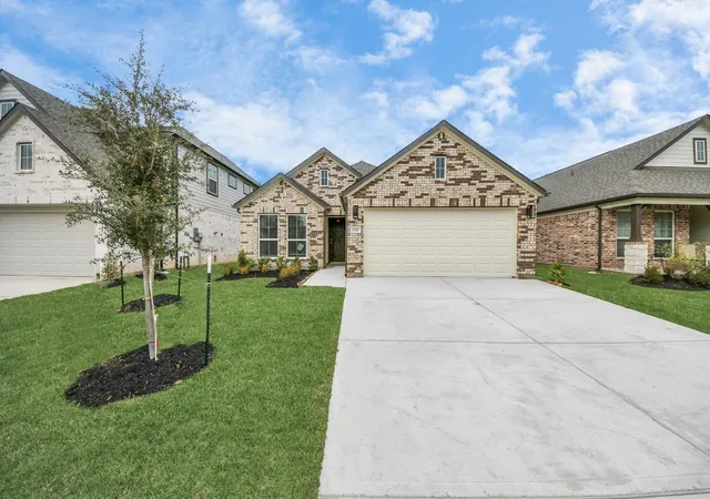 Photo 2 of Single family home for sale at 16031 Sycamore Maple Ln, Cypress, TX 77429 | MLS# 27450538 | Listing updated on 2026-09-18