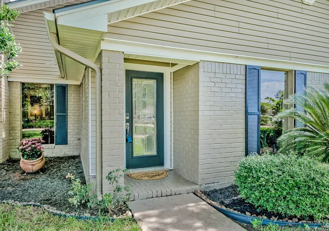 Photo 3 of Sale Pending at 4730 Monticello St, Beaumont, TX 77706 | MLS# 60740317 | Listing updated on 2026-10-06