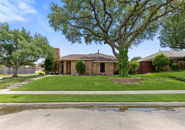 Homes for sale in Carrollton, TX | 2112 Hunters Rdg, Carrollton, TX 75006 | MLS# 49910549