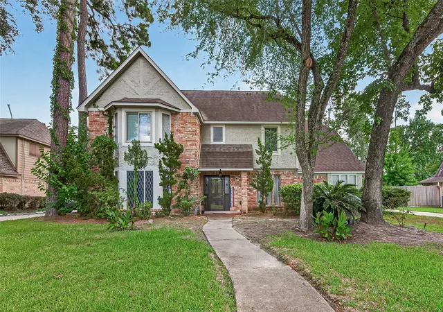 Photo 1 of Single family home for sale at 5919 Spring Crk Oaks Dr, Spring, TX 77379 | MLS# 56643796 | Listing updated on 2026-08-19