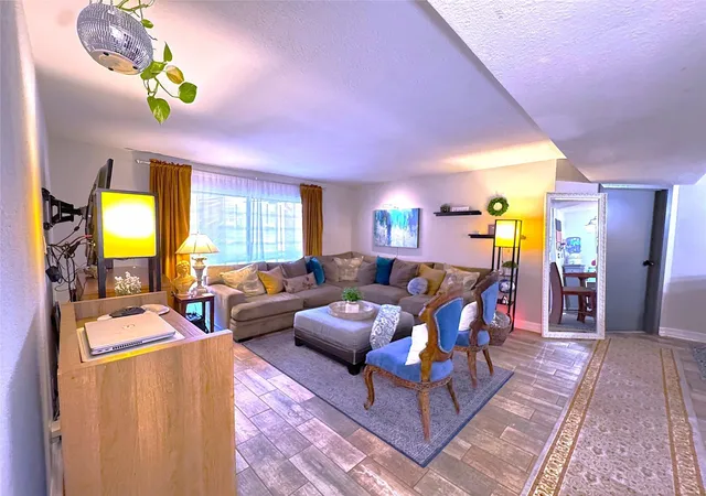 5th image of 10110 Forum West Dr Dr #421, Houston, TX 77036 | MLS# 48111226