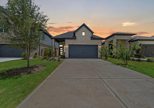 1st image of 30914 Evening Sky, Fulshear, TX 77423 | MLS# 37246377