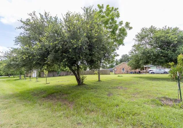 Photo 4 of Land for sale at Lot 28 Smith Dr, Hitchcock, TX 77563 | MLS# 84350759 | Listing updated on 2026-07-10