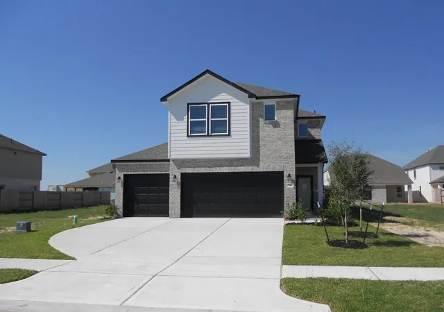 Photo 3 of Single family home for sale at 750 Marion Pl, Dayton, TX 77535 | MLS# 40979992 | Listing updated on 2026-10-12
