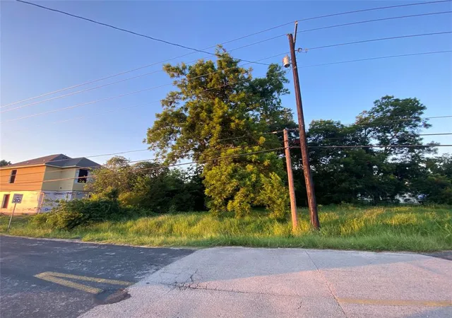 5th image of 0001 Spark St, Texas City, TX 77591 | MLS# 37120111