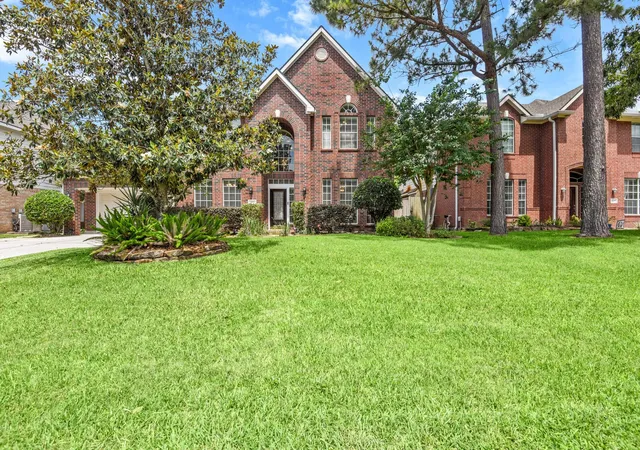 Photo 1 of Single family home for sale at 5111 Maple Hl Trl, Houston, TX 77345 | MLS# 59765478 | Listing updated on 2026-08-22