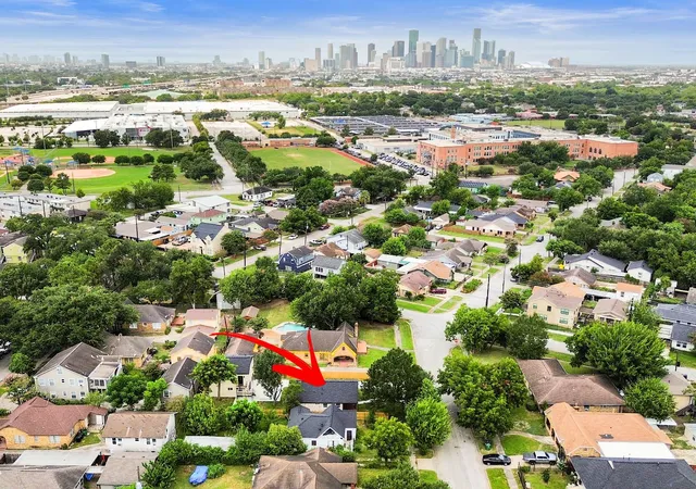 41st image of 1408 Pearson St, Houston, TX 77023 | MLS# 67133122