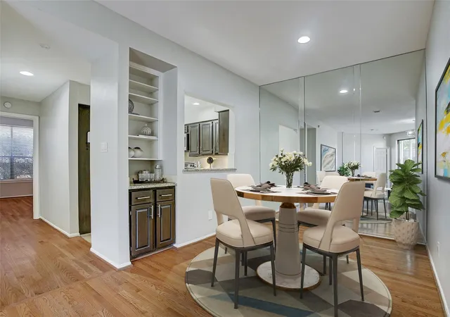 Photo 3 of Townhouse for sale at 5200 Weslayan St #112, Houston, TX 77005 | MLS# 57929698 | Listing updated on 2026-08-21