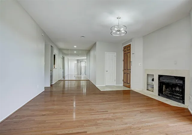 Photo 4 of Townhouse for sale at 5200 Weslayan St #112, Houston, TX 77005 | MLS# 57929698 | Listing updated on 2026-08-21