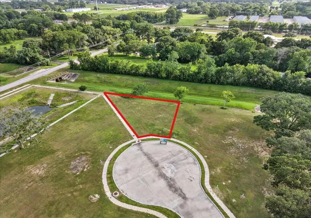 Photo 1 of Land for sale at 611 Acorn Creek Way, League City, TX 77573 | MLS# 19842287 | Listing updated on 2026-08-26