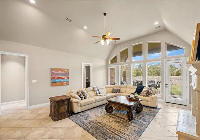 4th image of 30614 Indigo Falls Dr, Brookshire, TX 77423 | MLS# 21295682
