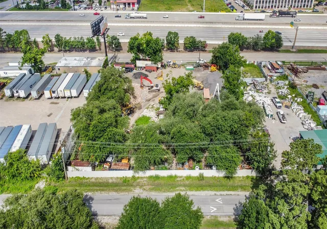 Photo 1 of Land for sale at 9017 Dodson St, Houston, TX 77093 | MLS# 77410741 | Listing updated on 2026-08-07