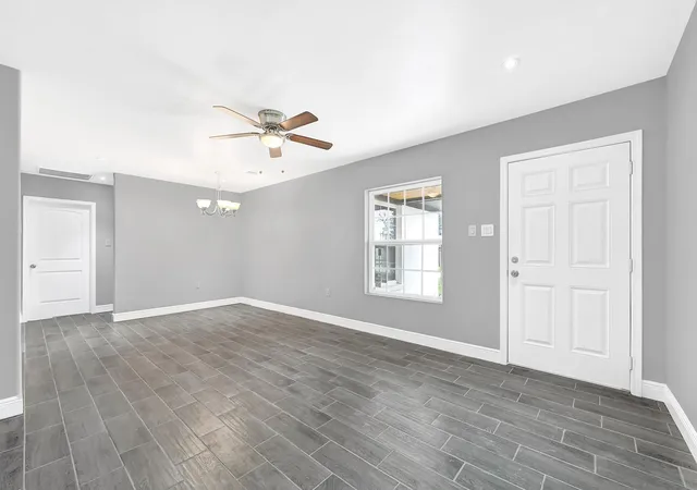 Photo 4 of Single family home for sale at 10122 Rockaway Dr, Houston, TX 77016 | MLS# 32406453 | Listing updated on 2026-08-08