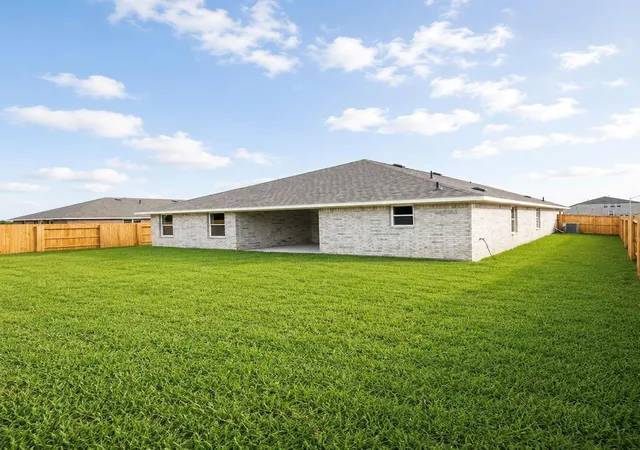 Homes for sale in Dayton, TX | 2143 Emerald Lake Trail, Dayton, TX 77535 | MLS# 7811342
