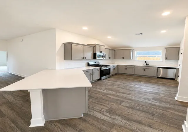 5th image of 2143 Emerald Lake Trail, Dayton, TX 77535 | MLS# 7811342