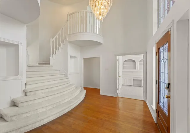Photo 4 of Sale Pending at 15510 Misty Hollow Dr, Houston, TX 77068 | MLS# 27054615 | Listing updated on 2026-09-07