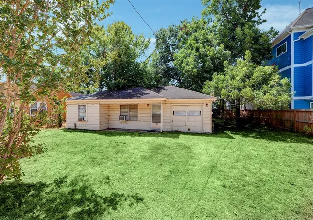 10th image of 1124 W 23rd St, Houston, TX 77008 | MLS# 6035160