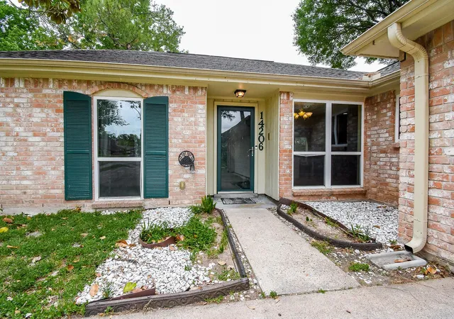 Homes for sale in Houston, TX | 14206 Ella Lee Ln, Houston, TX 77077 | MLS# 9570764
