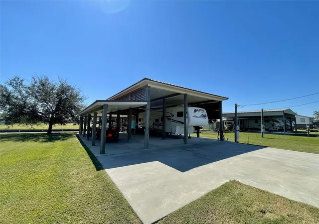 Photo 4 of Land for sale at 1120 & 1122 Prides Ln, Port Bolivar, TX 77650 | MLS# 20159582 | Listing updated on 2026-07-01