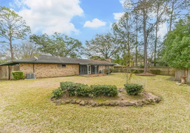 Homes for sale in Alvin, TX | 410 Riverside Dr, Alvin, TX 77511 | MLS# 46360244