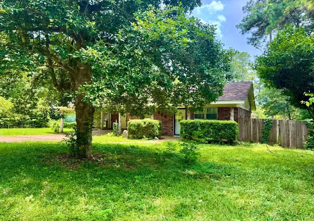 Homes for sale in Woodville, TX | 803 Pear St, Woodville, TX 75979 | MLS# 44195895