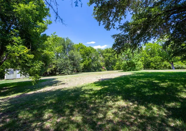 Homes for sale in Brenham, TX | Tbd Crockett St, Brenham, TX 77833 | MLS# 87185522