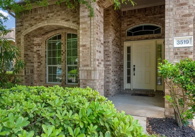 Photo 2 of Single family home for sale at 3519 Palomar Valley Dr, Spring, TX 77386 | MLS# 61815106 | Listing updated on 2026-09-21