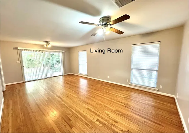 Photo 3 of Single family home for sale at 4314 Benning Dr, Houston, TX 77035 | MLS# 19275592 | Listing updated on 2026-09-13