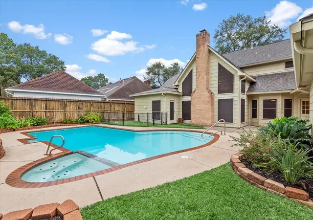Photo 1 of Single family home for sale at 15111 T C Jester Blvd, Houston, TX 77068 | MLS# 58197289 | Listing updated on 2026-09-21