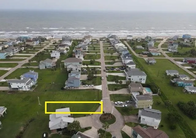 Photo 1 of Land for sale at 4124 Sand Piper Ln, Galveston, TX 77554 | MLS# 80861305 | Listing updated on 2026-08-27
