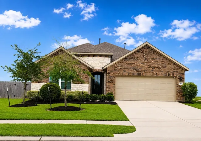Photo 1 of Single family home for sale at 3429 Acacia Grv Ln, Spring, TX 77386 | MLS# 62608436 | Listing updated on 2026-08-10