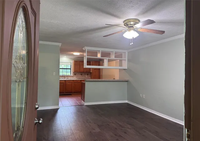 4th image of 141 Hogan, Livingston, TX 77351 | MLS# 58921853