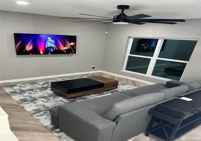 5th image of 1115 Augusta Dr #38, Houston, TX 77057 | MLS# 91357873