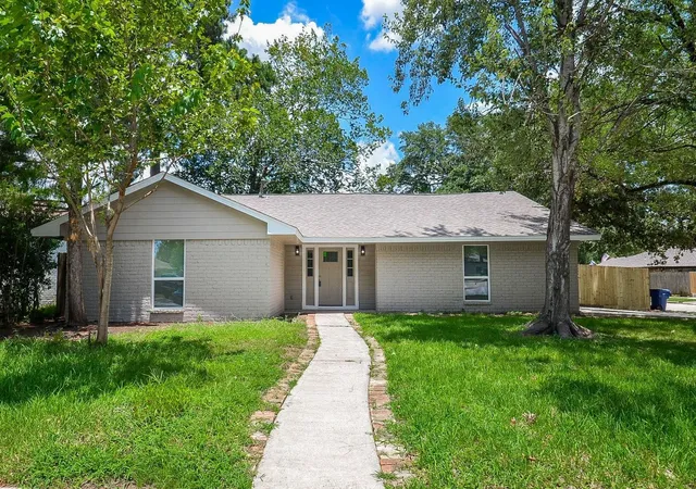 Photo 2 of Single family home for sale at 29502 Stapleford St, Spring, TX 77386 | MLS# 94452541 | Listing updated on 2026-08-19