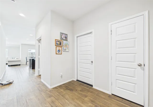 Photo 3 of Single family home for sale at 3919 Hawaiian Ct, Baytown, TX 77521 | MLS# 41705396 | Listing updated on 2026-08-19