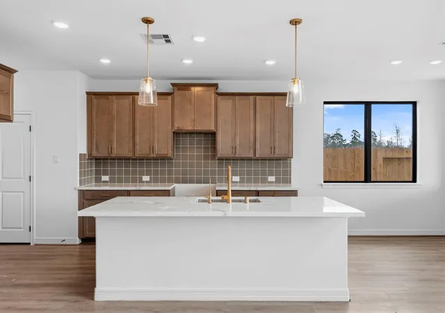Photo 2 of Single family home for sale at 14806 Mission Ave, Mont Belvieu, TX 77523 | MLS# 19092114 | Listing updated on 2026-09-01