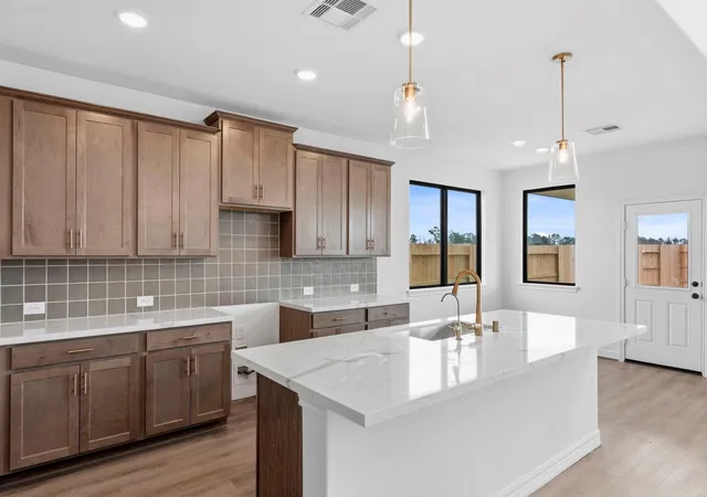 Photo 3 of Single family home for sale at 14806 Mission Ave, Mont Belvieu, TX 77523 | MLS# 19092114 | Listing updated on 2026-09-01