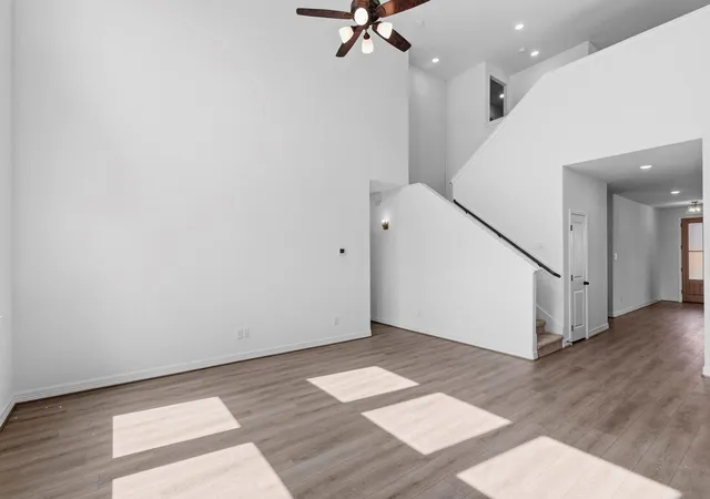Photo 4 of Single family home for sale at 14806 Mission Ave, Mont Belvieu, TX 77523 | MLS# 19092114 | Listing updated on 2026-09-01