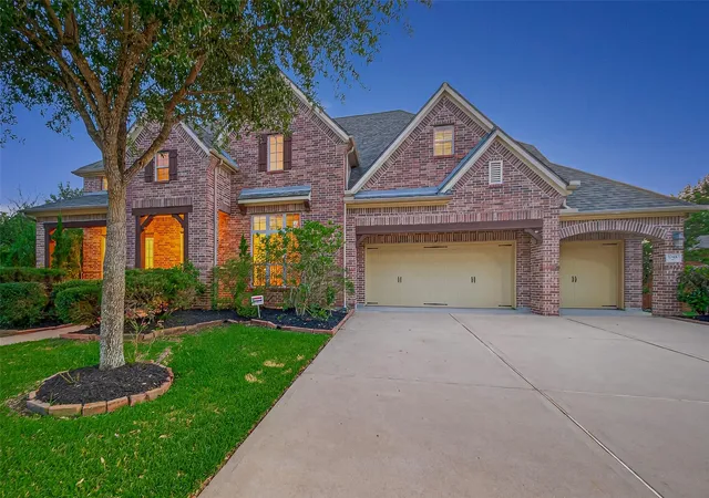 4th image of 10410 Viscount Lndg, Richmond, TX 77407 | MLS# 74784212