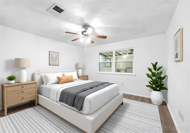 Photo 4 of Townhouse for sale at 6517 S Briar Byp Dr, Houston, TX 77072 | MLS# 26323046 | Listing updated on 2026-08-19