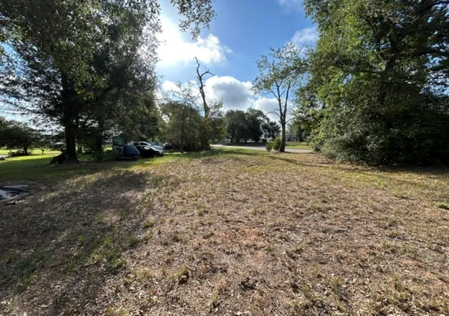Photo 3 of Land for sale at 1502 15th St, Hempstead, TX 77445 | MLS# 11192823 | Listing updated on 2026-09-02