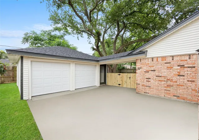 34th image of 518 Whitecap Dr, El Lago, TX 77586 | MLS# 42152367