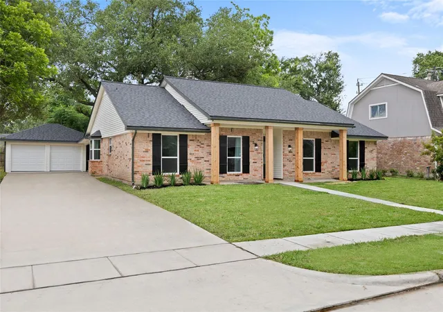 3rd image of 518 Whitecap Dr, El Lago, TX 77586 | MLS# 42152367