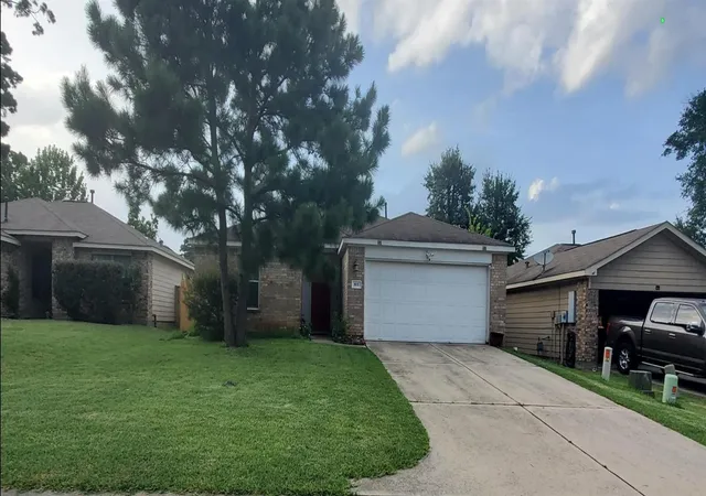 Photo 1 of Single family home for sale at 815 N Katydid Ct, Conroe, TX 77301 | MLS# 33094259 | Listing updated on 2026-08-03