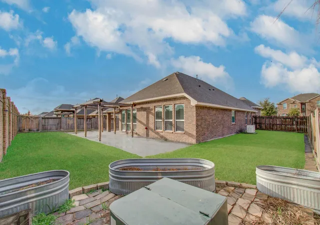 Homes for sale in Mont Belvieu, TX | 3322 Boomer Blvd, Mont Belvieu, TX 77523 | MLS# 23302107