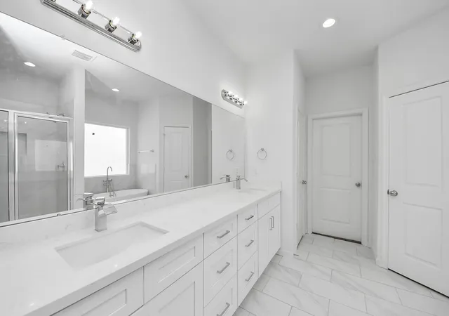 5th image of 4012 Mckinley St, Houston, TX 77051 | MLS# 41321579