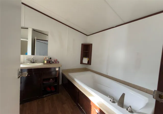 Photo 14 of Single family home for sale at 595 Rd 3371a, Cleveland, TX 77327 | MLS# 49733075 | Listing updated on 2026-07-23
