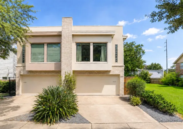 1st image of 2315 Park St, Houston, TX 77019 | MLS# 57839598