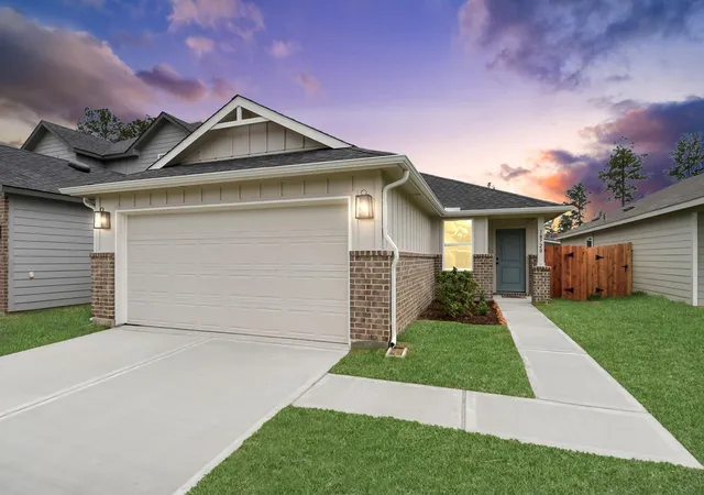 Photo 1 of Sale Pending at 18720 Loom Dr, Conroe, TX 77306 | MLS# 26155307 | Listing updated on 2026-08-16