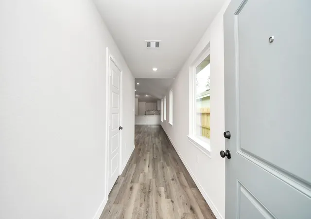 Photo 2 of Sale Pending at 18720 Loom Dr, Conroe, TX 77306 | MLS# 26155307 | Listing updated on 2026-08-16